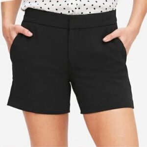 Banana Republic 5” Trouser Shorts